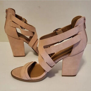Women's Charlotte Russe Sandals (Rose Pink - Size 7)